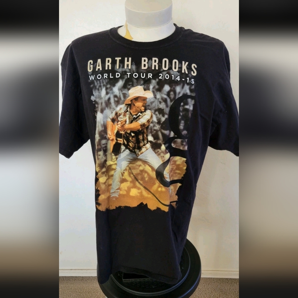 Garth Brooks 2014-2015 Concert Tour T Shirt